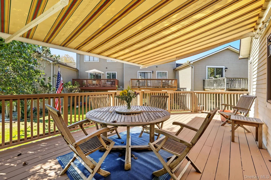 Photo of 84 Krystal Drive