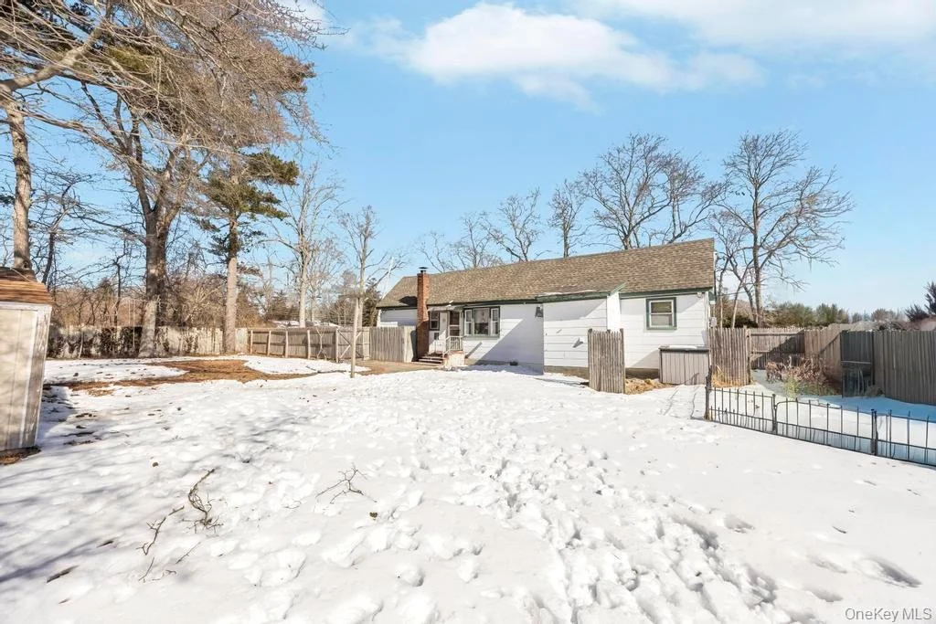 Photo of 114 Monroe Drive