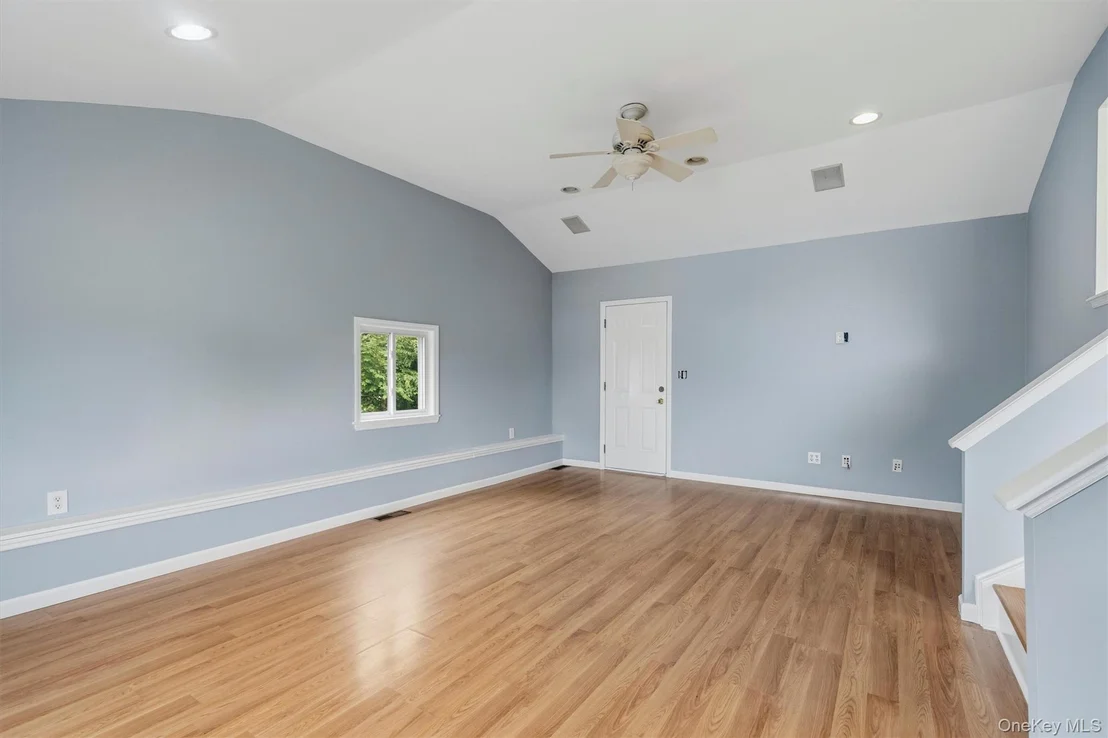 Photo of 14 Robyn Drive