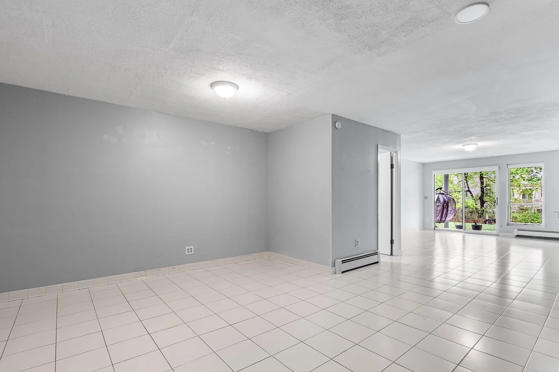 Photo of 17 Hemlock Circle