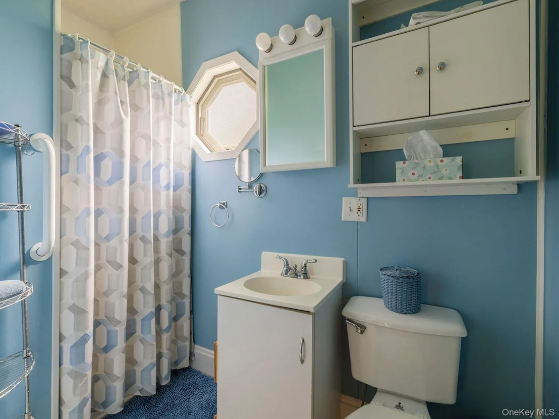 Photo of 34 Tillson Road
