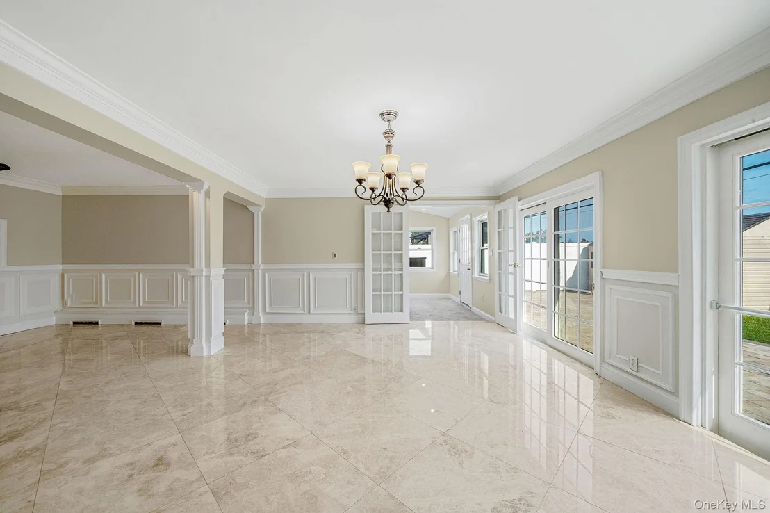 Photo of 37 Chickadee Lane