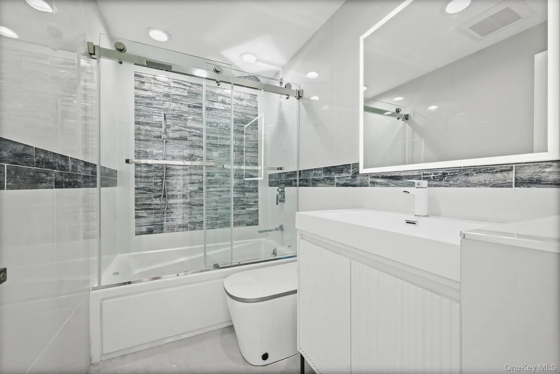 Photo of 2292 Vassar Place
