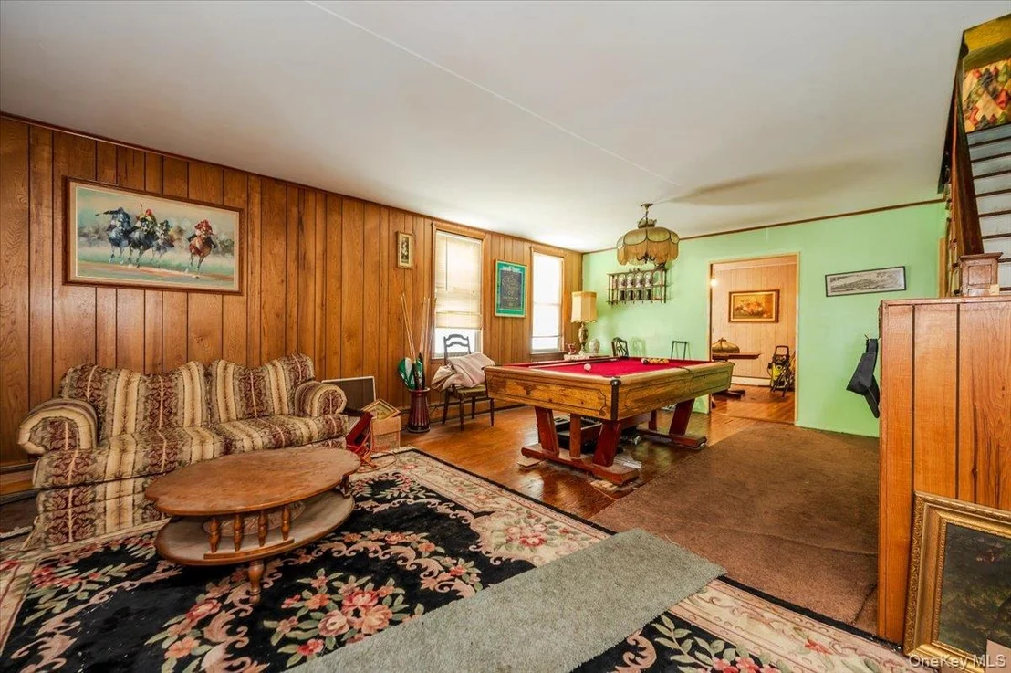 Photo of 535 Edison Avenue