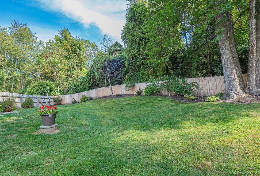 Photo of 41 Wilhelm Drive