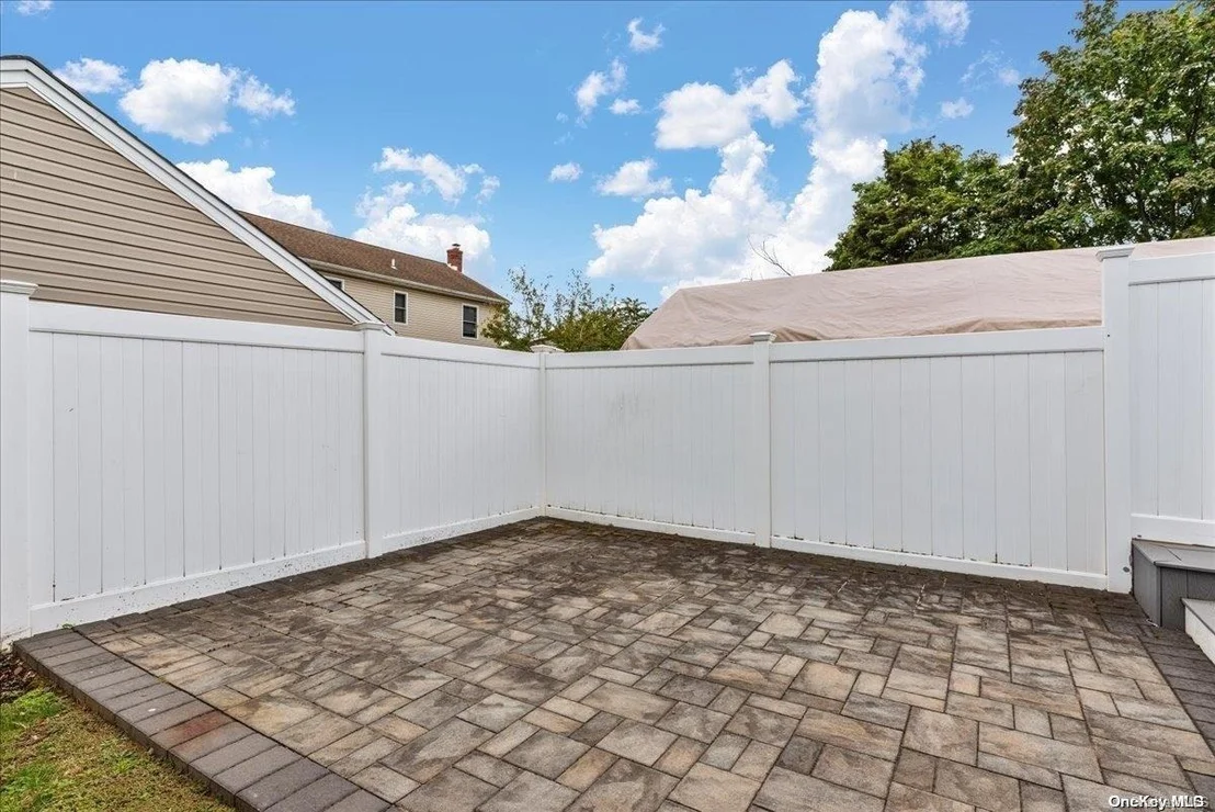 Photo of 9 Balfour Drive