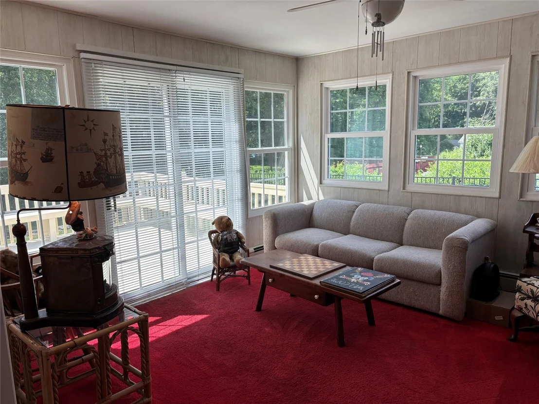 Photo of 21 Kinderhook Drive