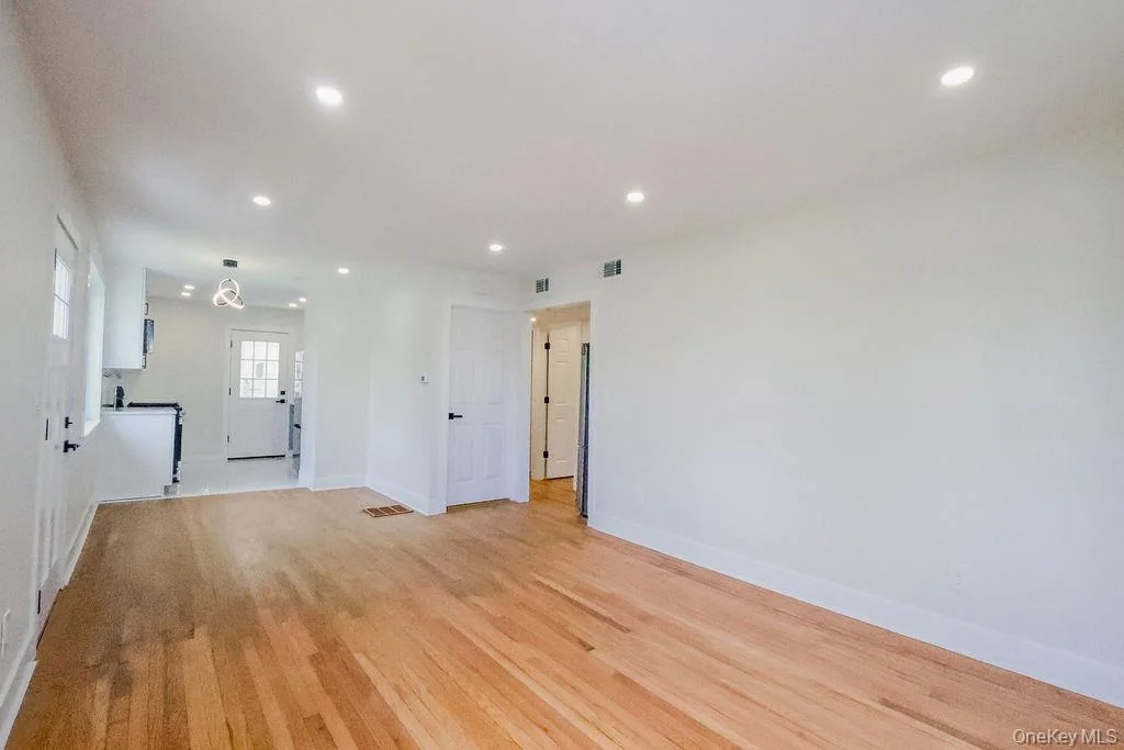 Photo of 1011 Parkway Place