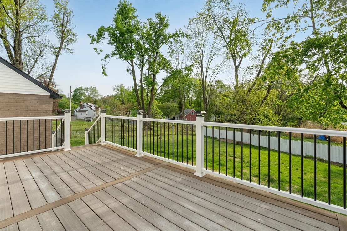 Photo of 7 Briarwood Drive