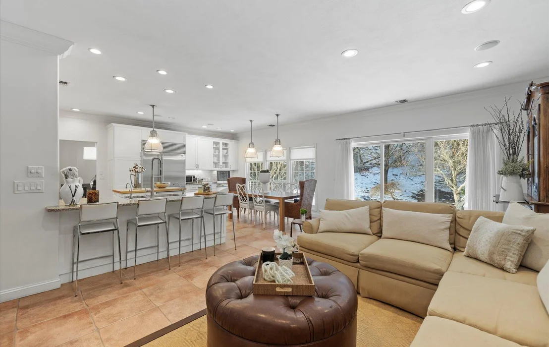 Photo of 98 Sagamore Drive
