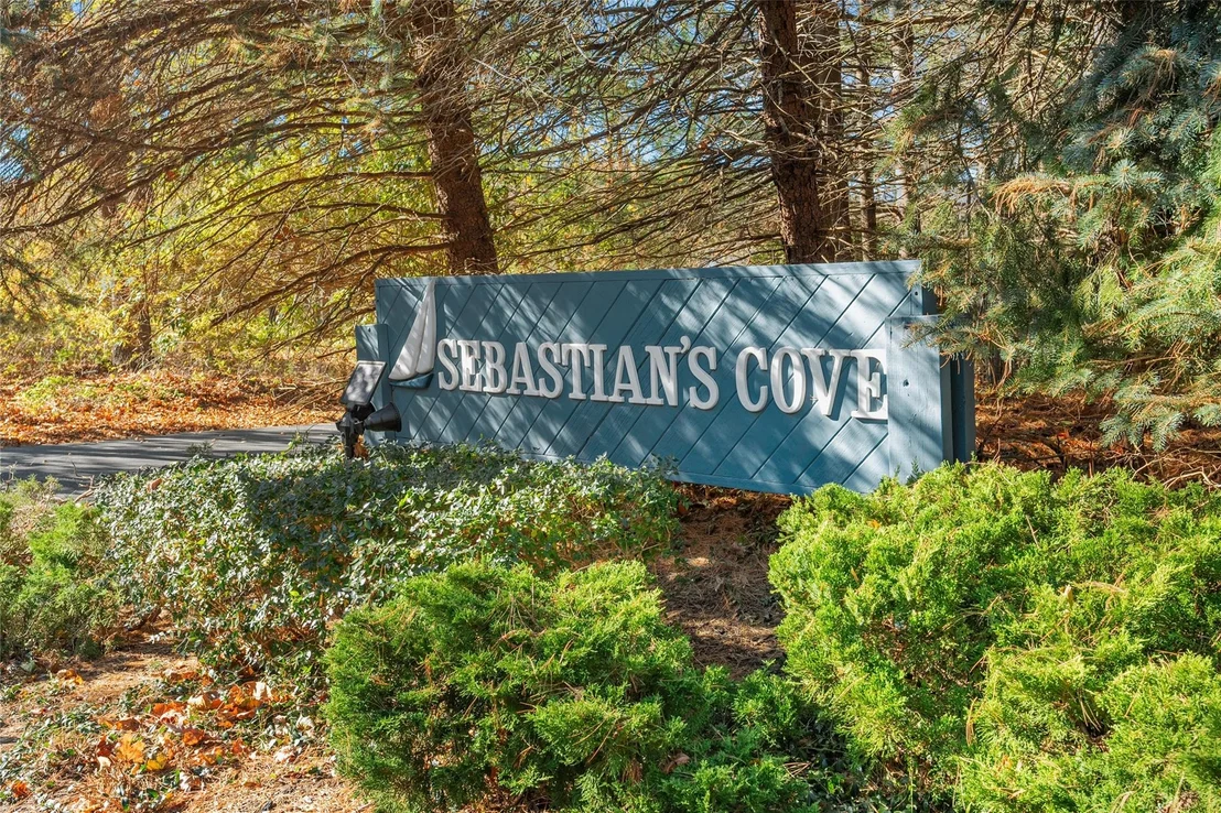 Photo of 730 Sebastians Cove