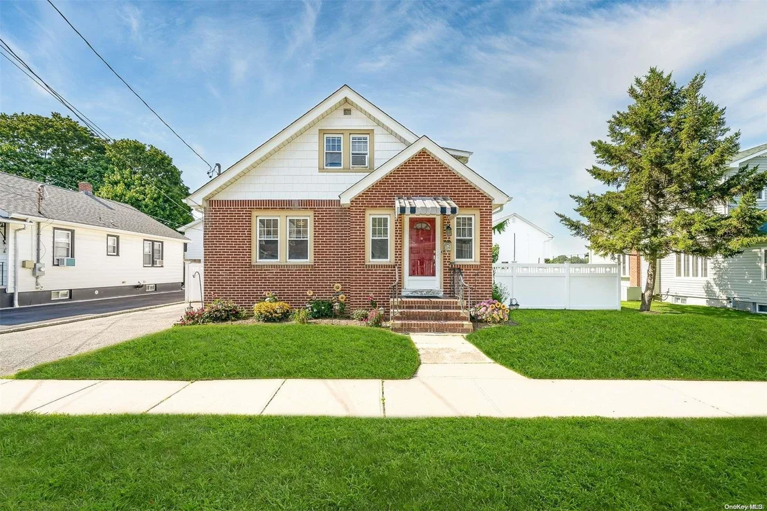 Photo of 32 Herbert Avenue