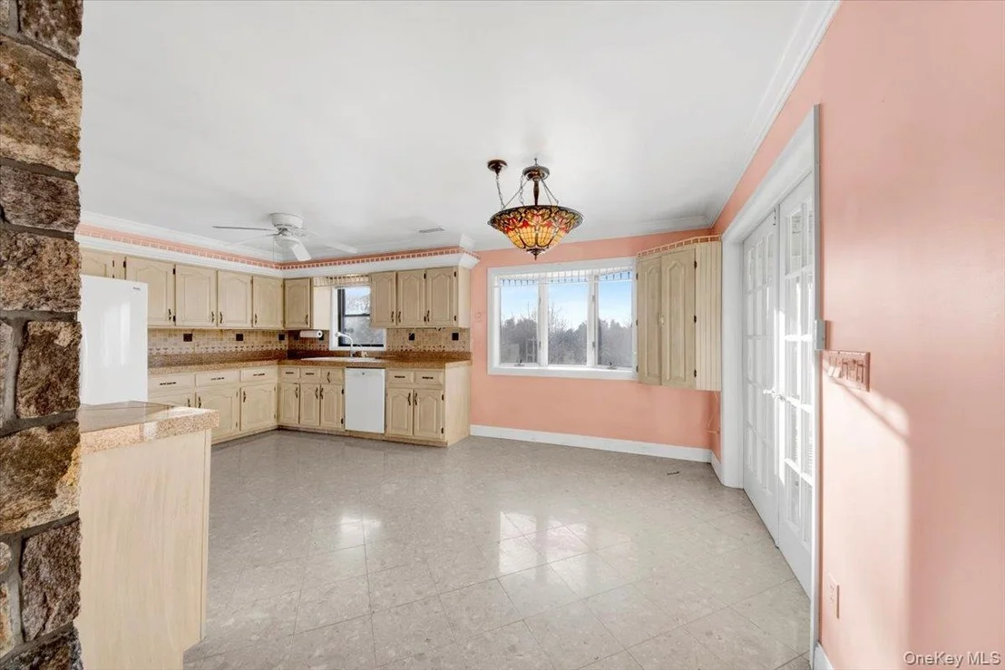 Photo of 747 Milltown Road