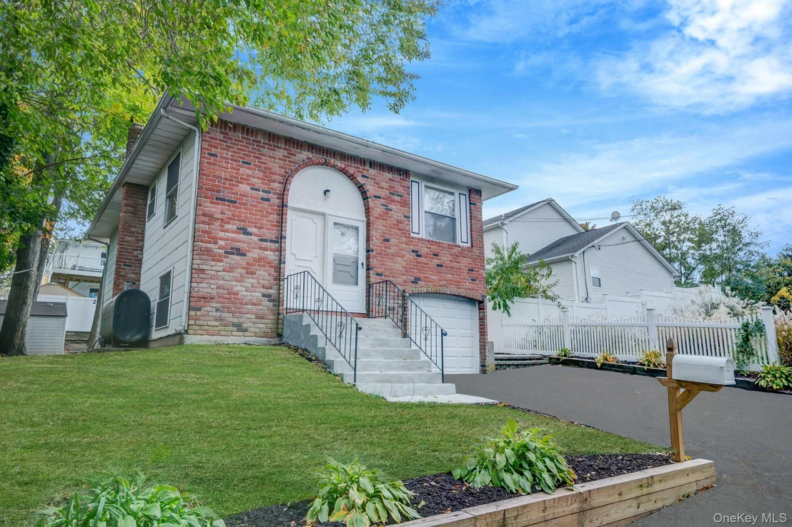 Photo of 16 Birch Drive