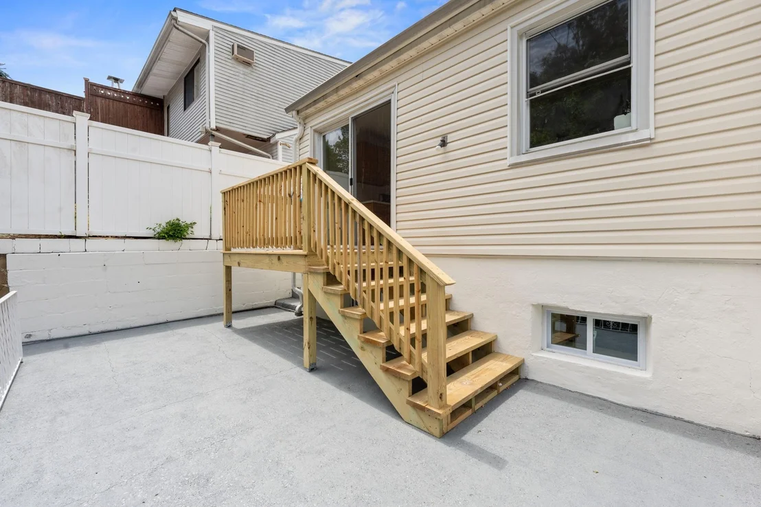 Photo of 690 Corbalis Place