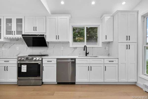 Photo of 58 Willets Drive