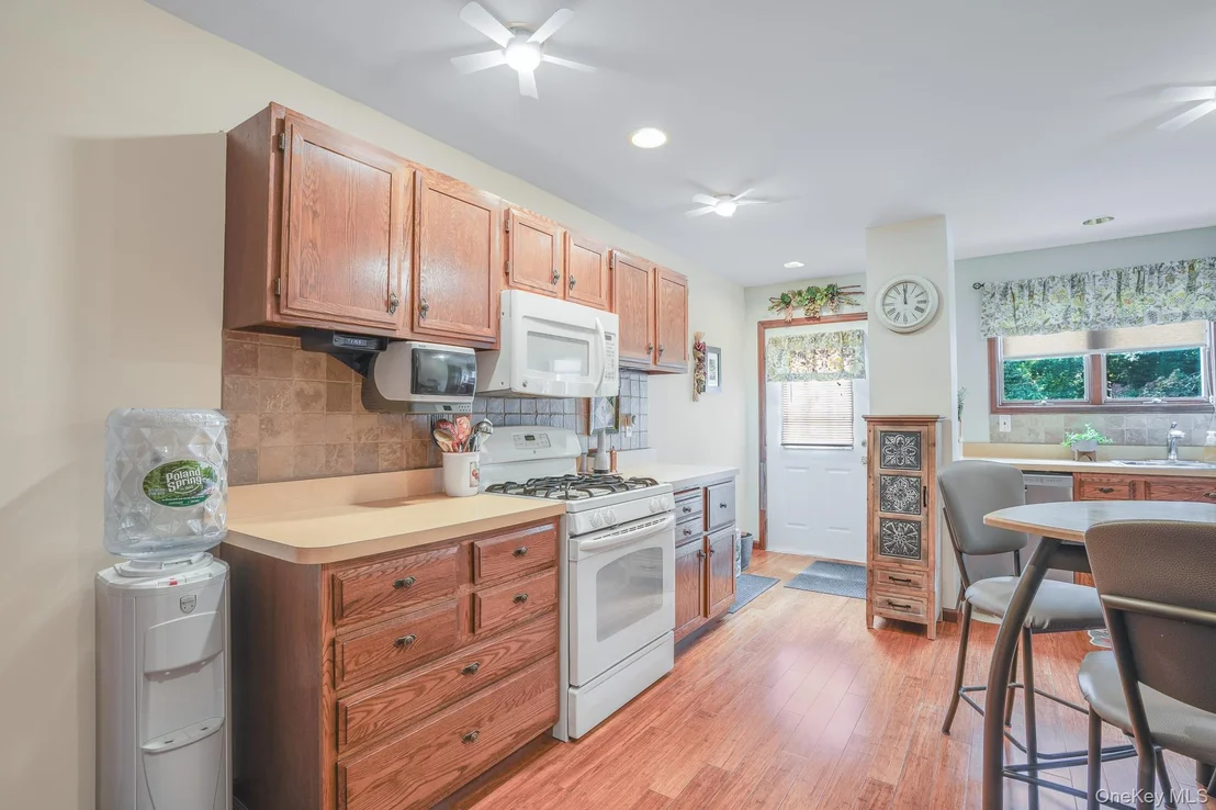 Photo of 25 Taylor Avenue
