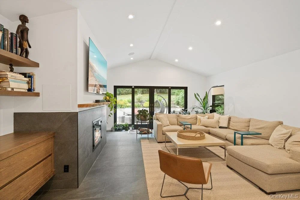 Photo of 17 Newport Drive