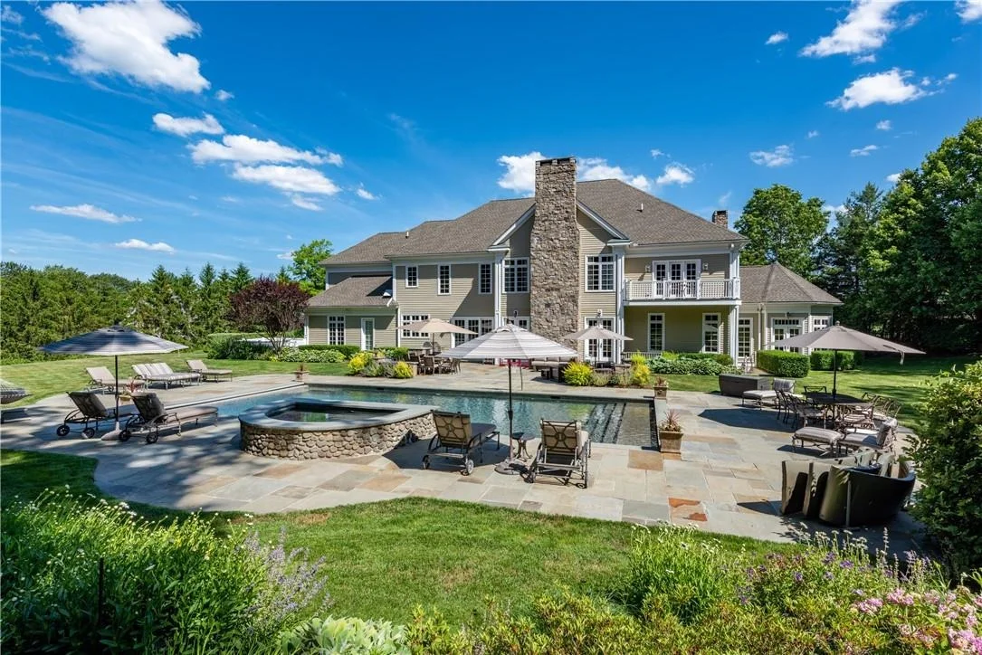 Photo of 7 Fox Run