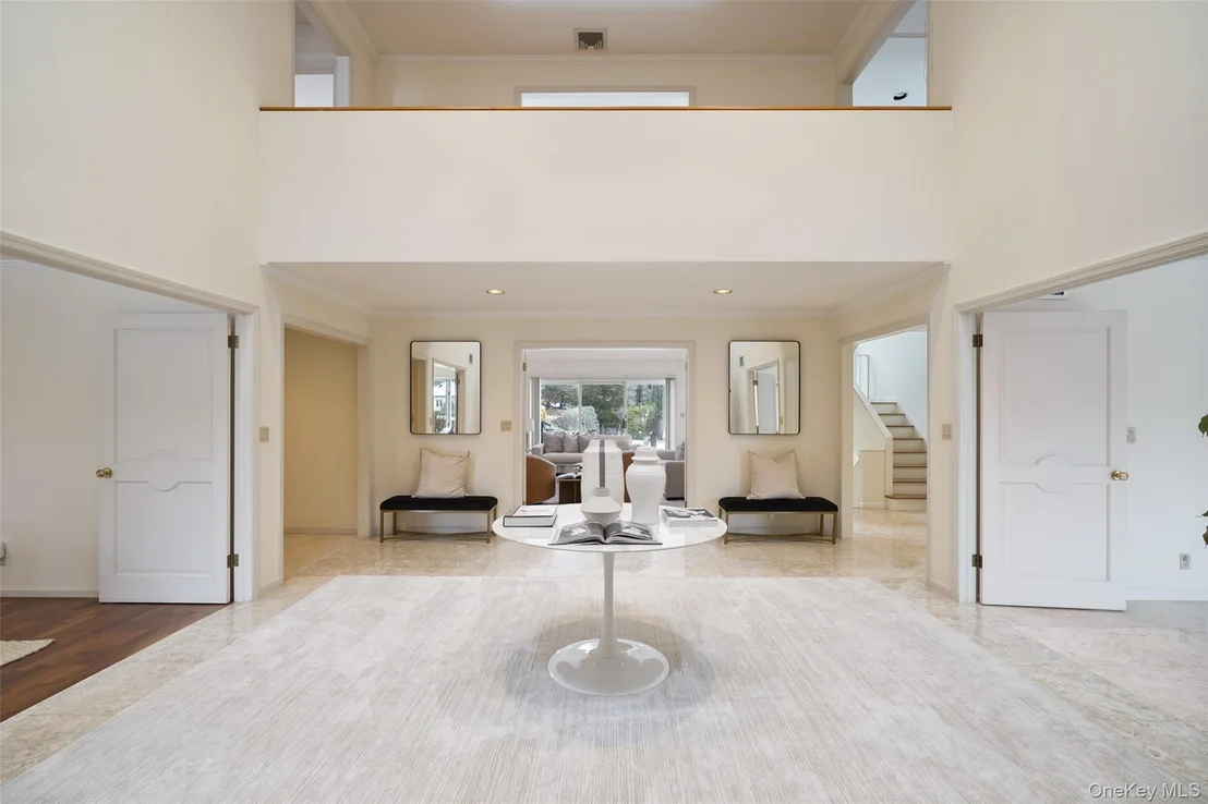 Photo of 14 Lakeside Drive