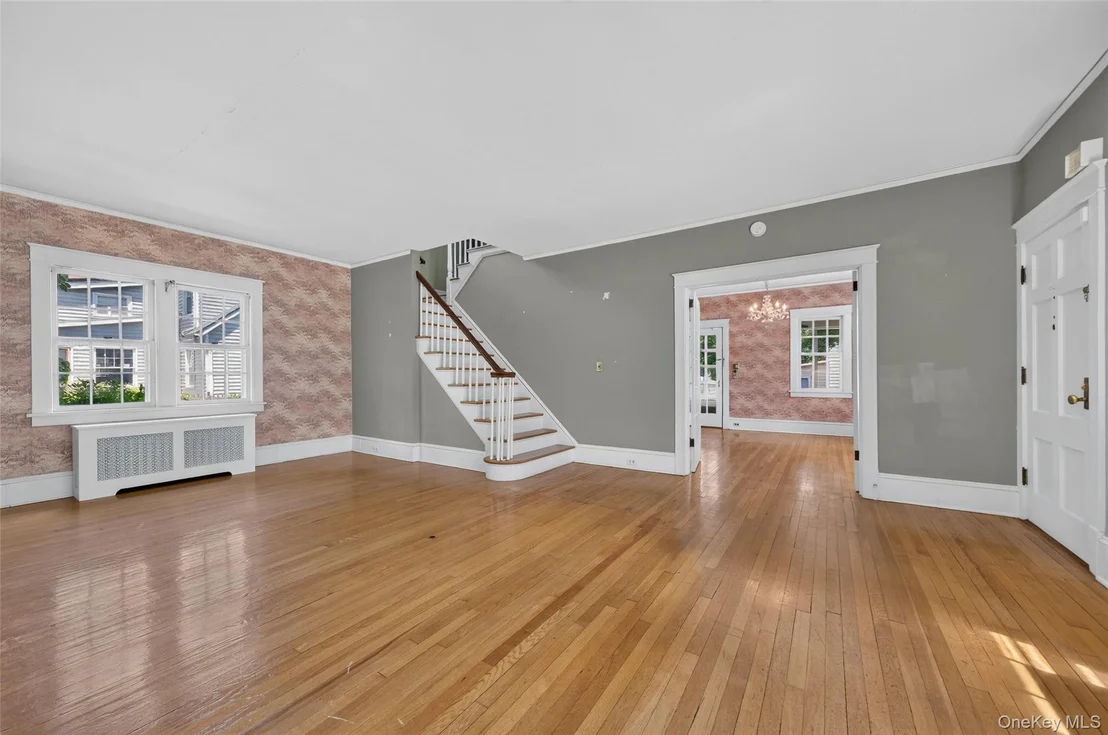 Photo of 9 Teller Avenue
