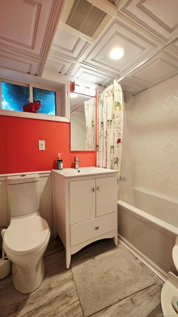 Photo of 7 Eva Lane