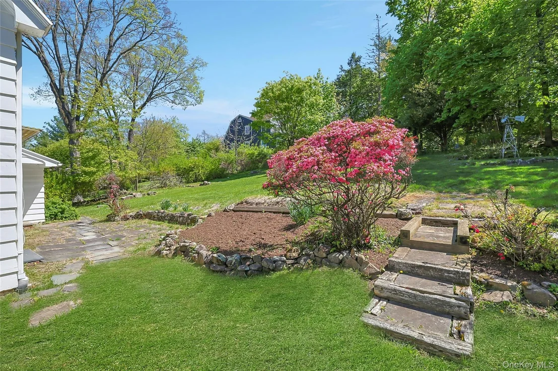 Photo of 16 Sunset View Drive