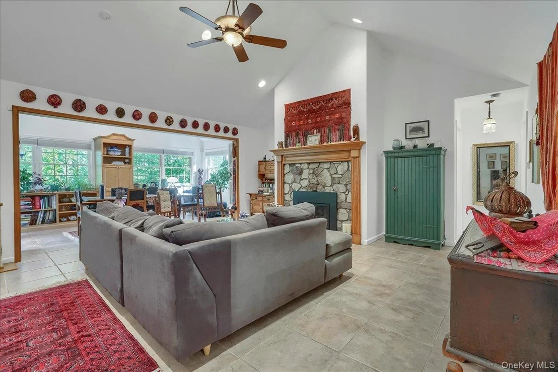 Photo of 20 Overlook Drive