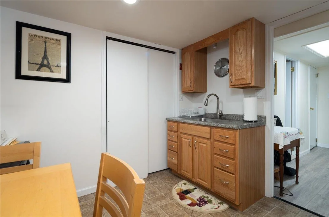 Photo of 1004 Jackson Avenue