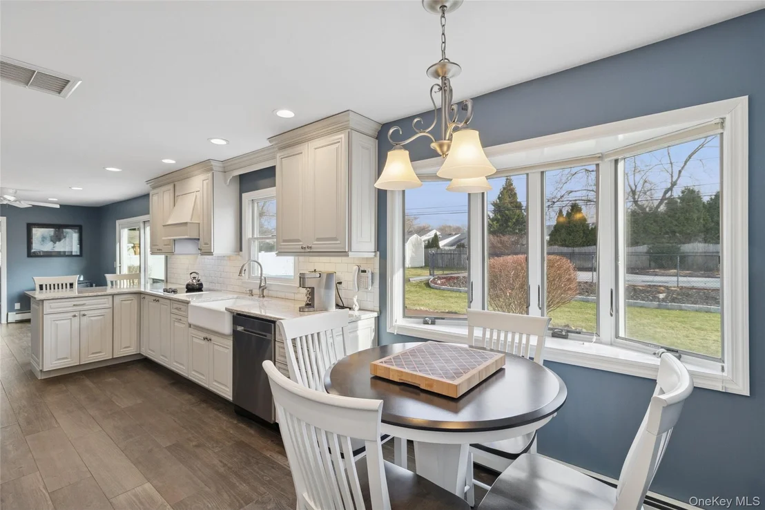 Photo of 11 Pembrook Drive