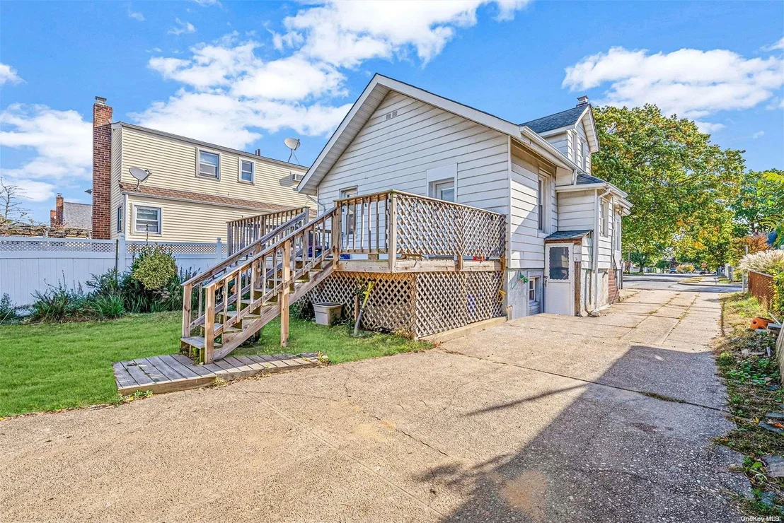 Photo of 54 Carroll Avenue