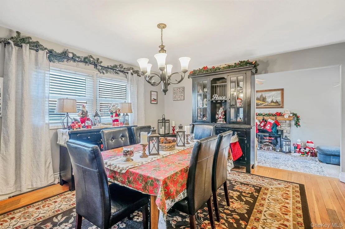 Photo of 32 Rockledge Drive