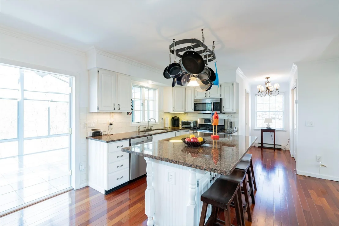 Photo of 72 Devon Road