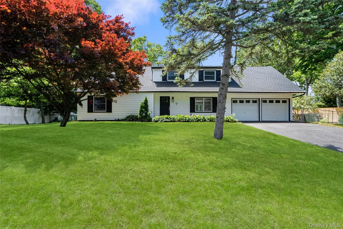 Photo of 26 Halfcircle Drive