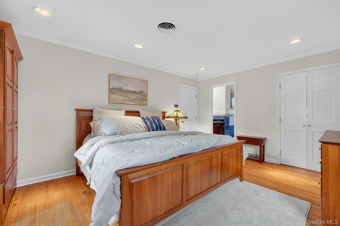 Photo of 57 Kingwood Drive
