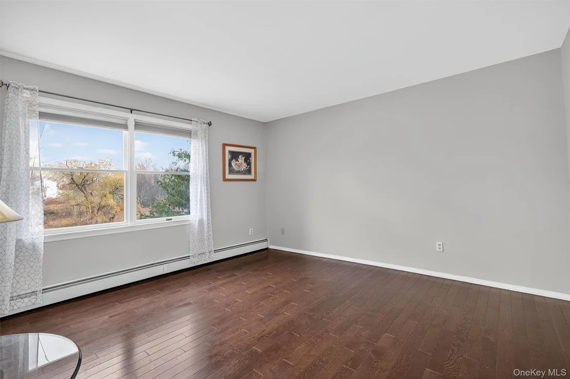 Photo of 120 Pine Tree Road