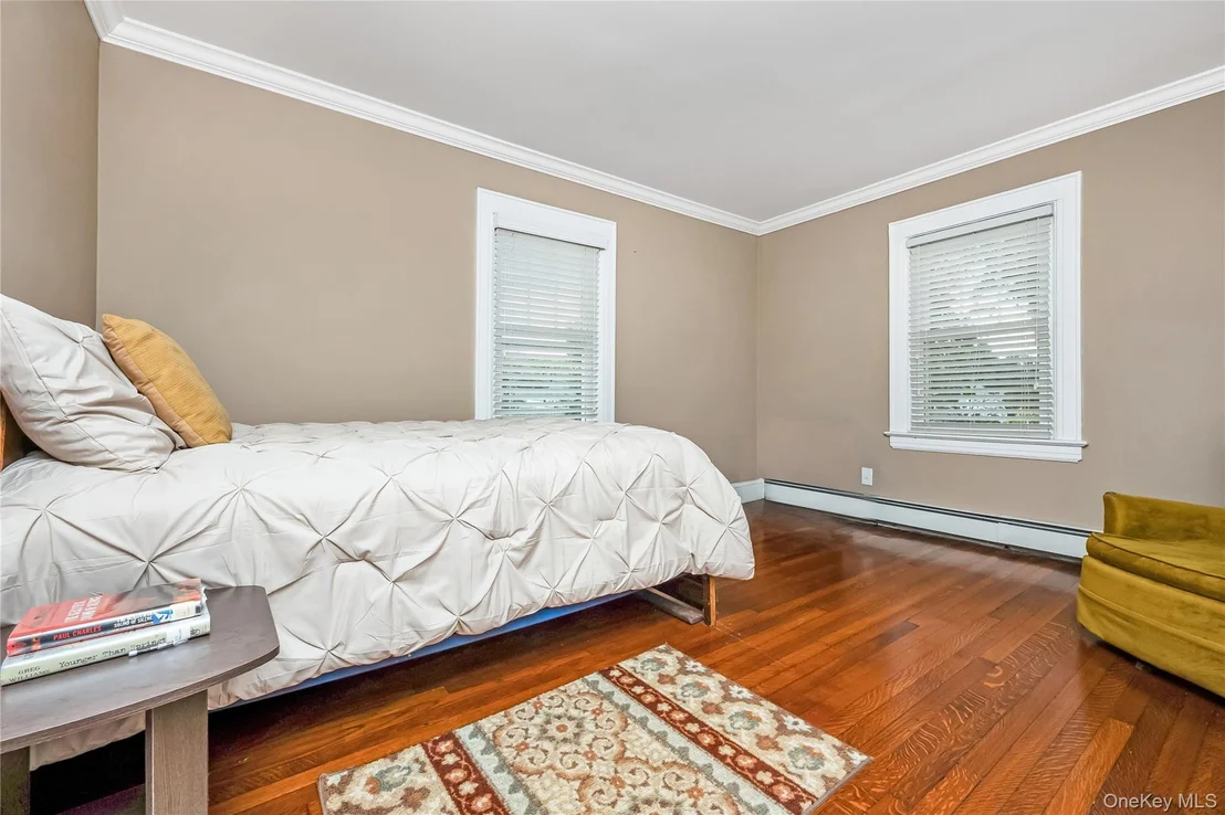 Photo of 104 Grohmans Lane