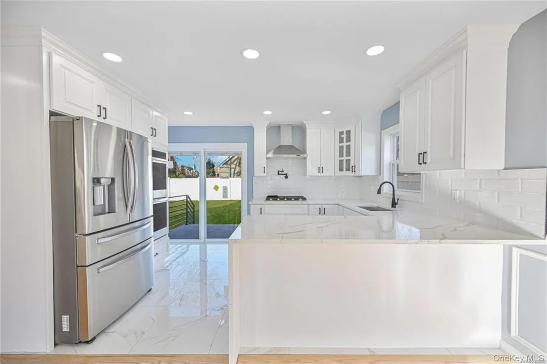 Photo of 253 Meyer Avenue