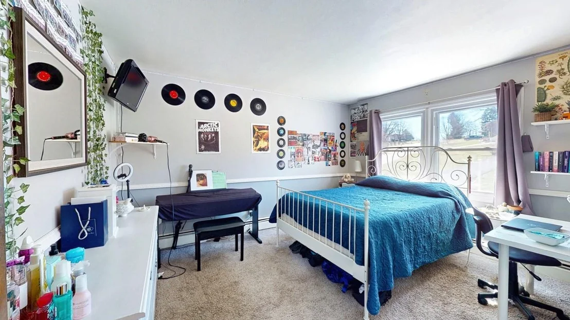 Photo of 27 Hilltop Drive