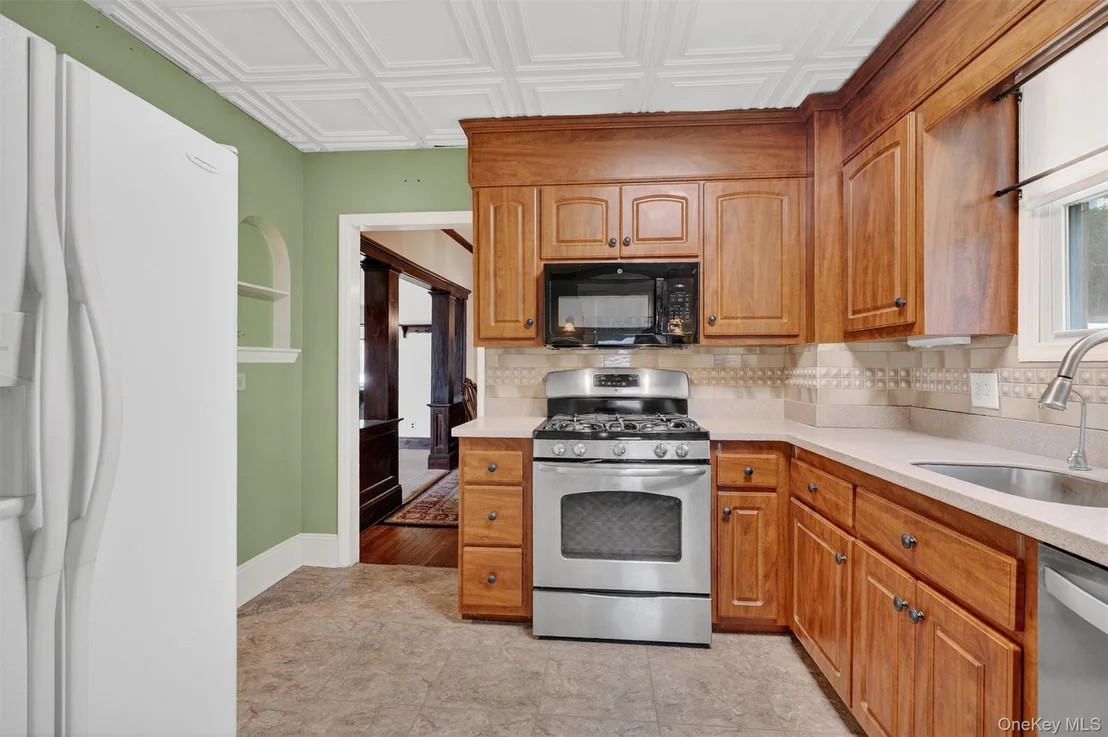 Photo of 165 Wayne Avenue