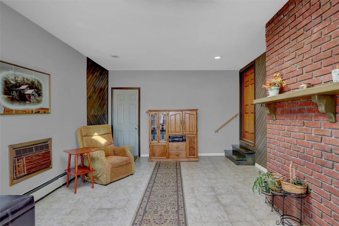 Photo of 2049 Orinoco Drive