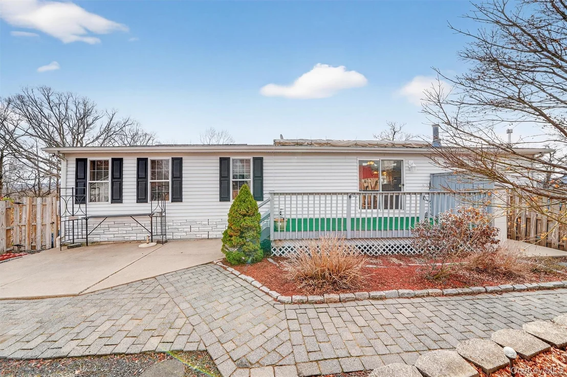Photo of 31 Thamsen Drive