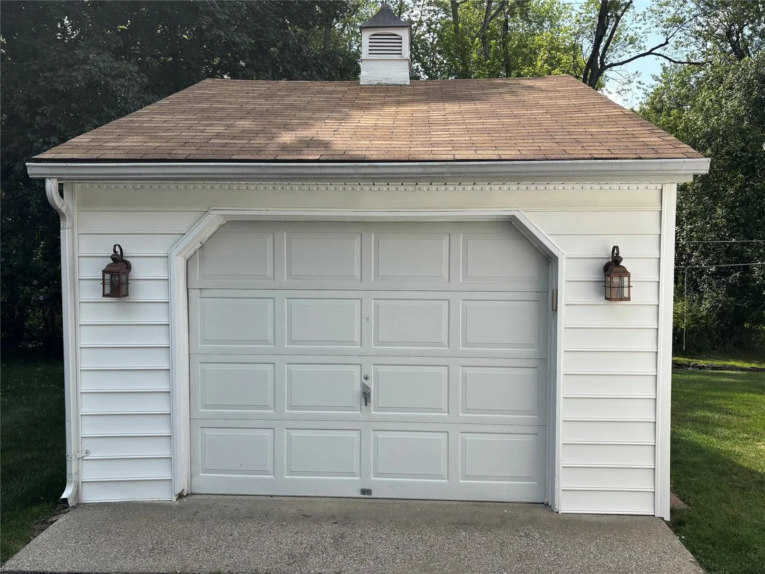 Photo of 21 Kinderhook Drive