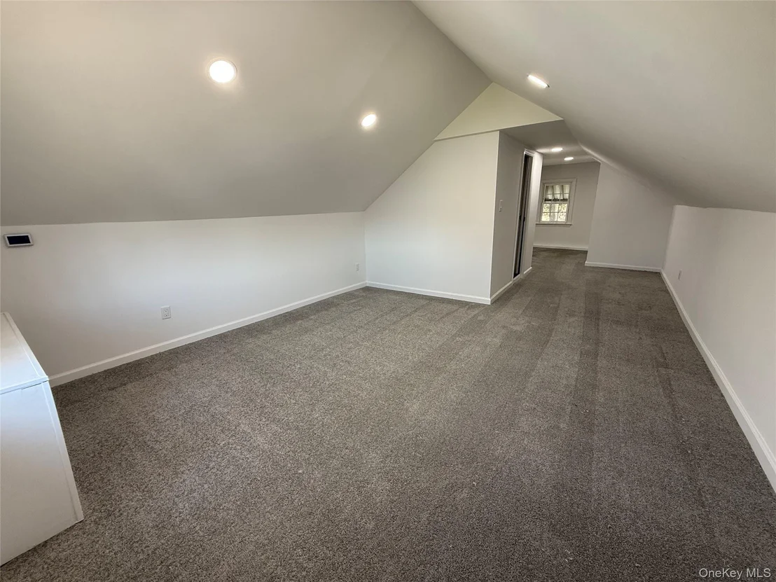 Photo of 176 Willow Avenue