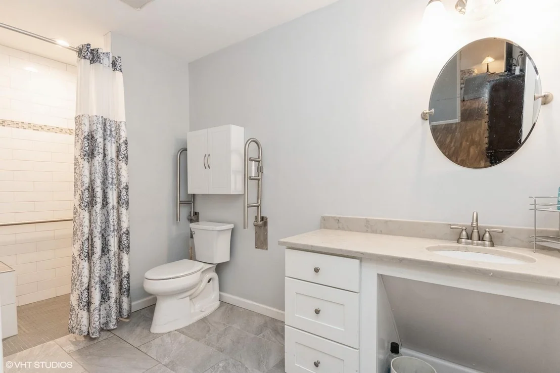 Photo of 46 Peaceable Way