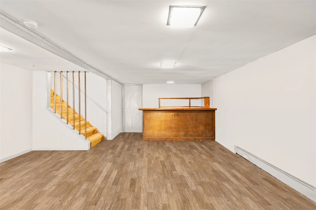 Photo of 156 2nd Street