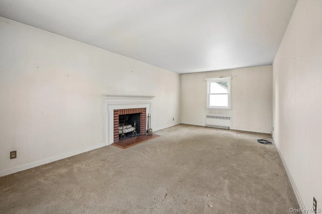 Photo of 65 Lyons Road