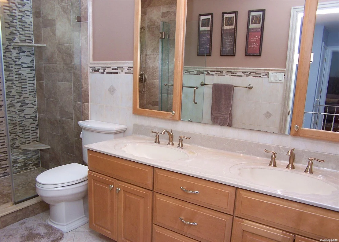 Photo of 6 Woodview Drive