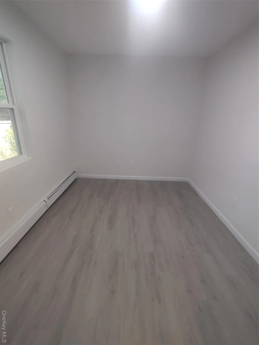 Photo of 54 Meadowmere Avenue