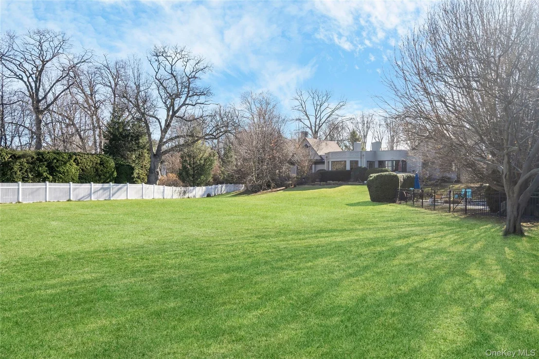 Photo of 5 Cedar Lane